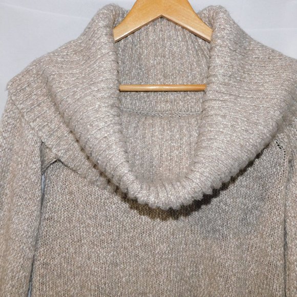 Aerie XS Cowl Neck off the Shoulder Crop Sweater - Picture 3 of 7